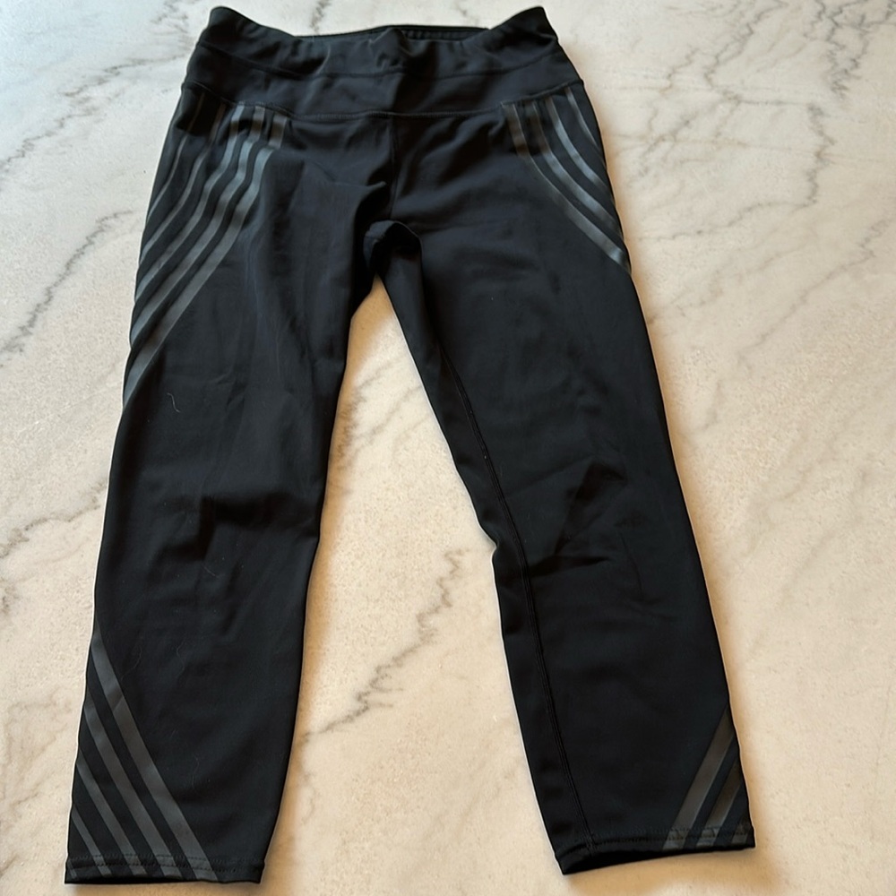 Athleta Capri Leggings